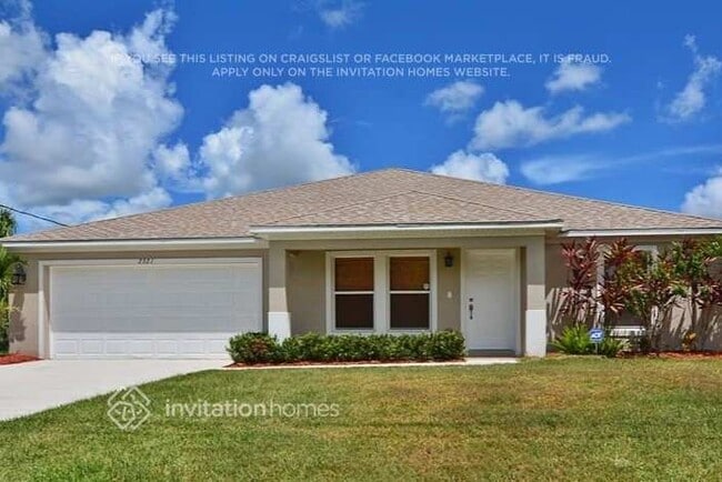 Building Photo - 2321 SW Kent Cir