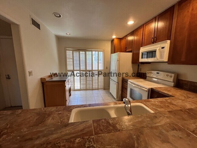 Large Three Bedroom Townhouse