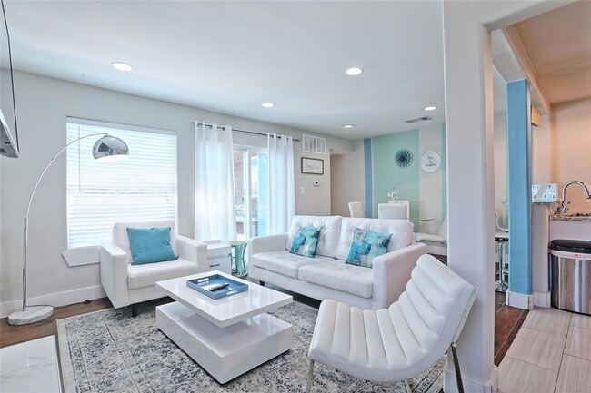 Photo - 4804 W Wind Trail Unit 102