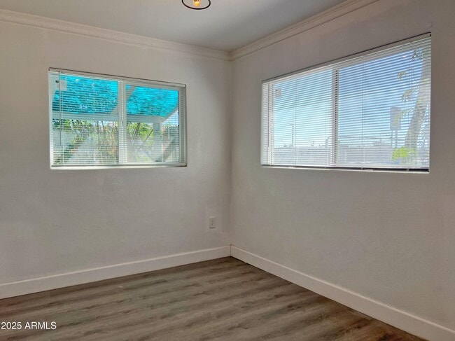Photo - 702 W Pepper Pl