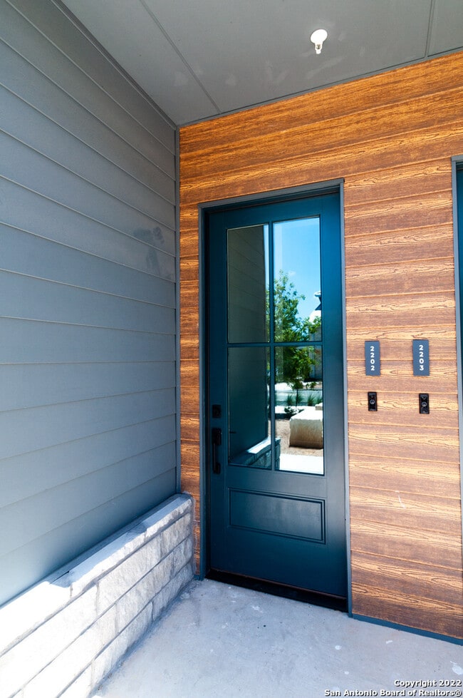 Photo - 1208 N Academy Ave