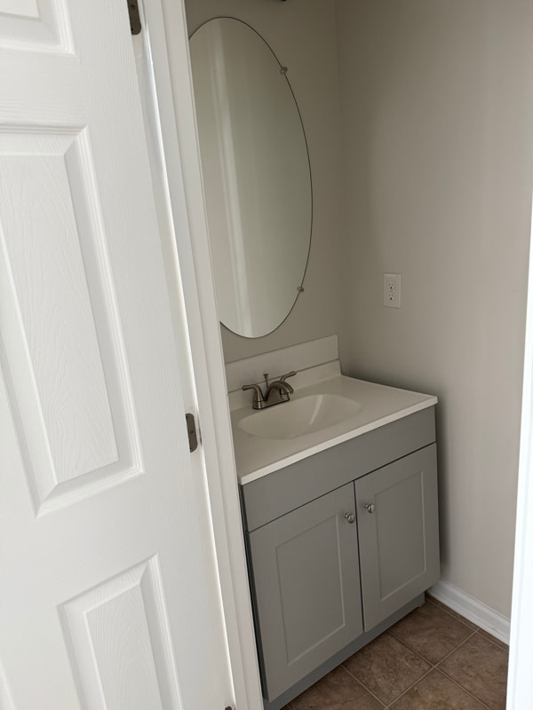 Photo - 204 Treeline Ln