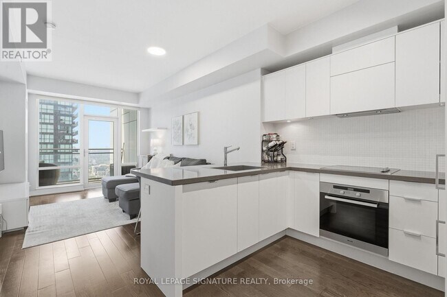 Photo - 21 Widmer St Unit 3801