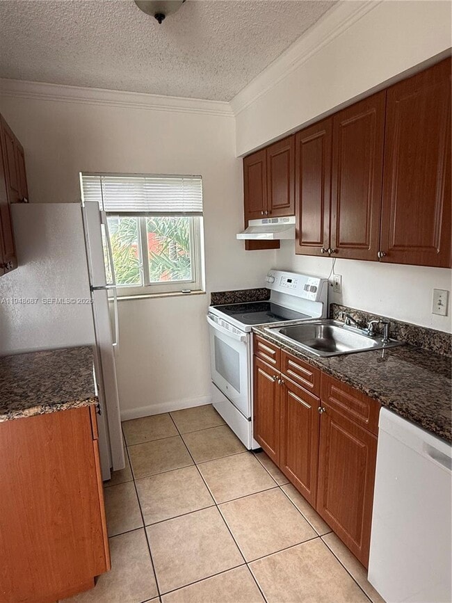 Photo - 520 NE 82nd Terrace Unit 10