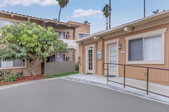 Photo - Pampas Lane Apartments
