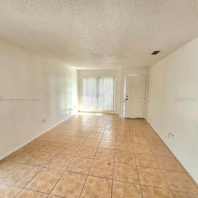 Photo - 4200 SE 22nd Ave Unit A