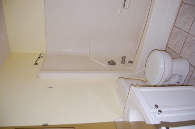 Otro - 7009 Prospect Church Rd