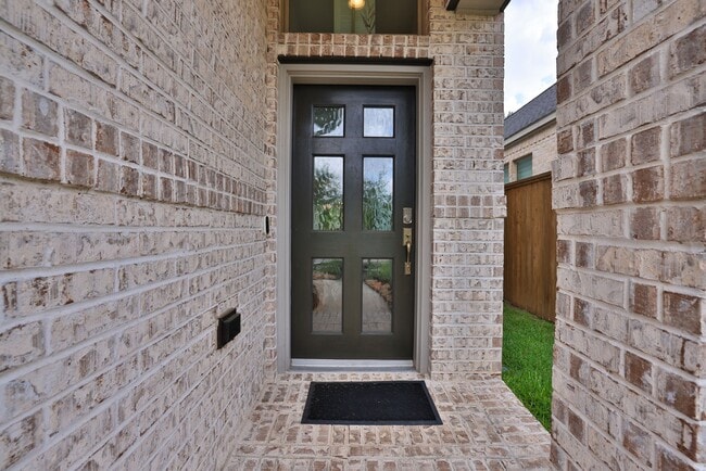 Photo - 317 Rise Ln