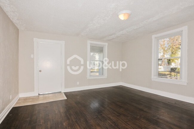 Photo - Fantastic 3bd/1ba home! Let yourself in!