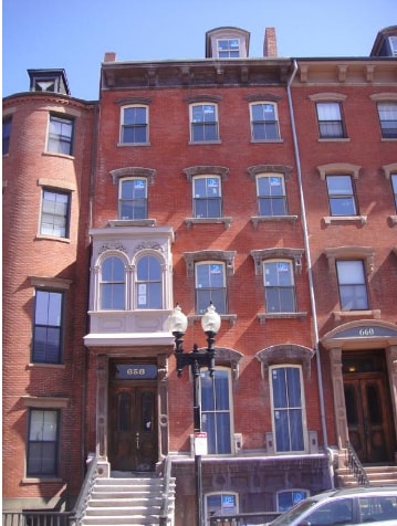 Photo - 662 Massachusetts Ave