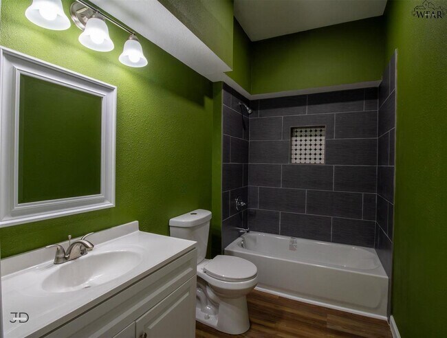 Photo - 207 E Ida Ave