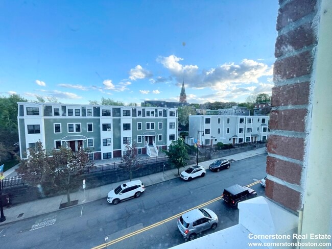 Photo - 1431 Tremont St Apartments Unit 2