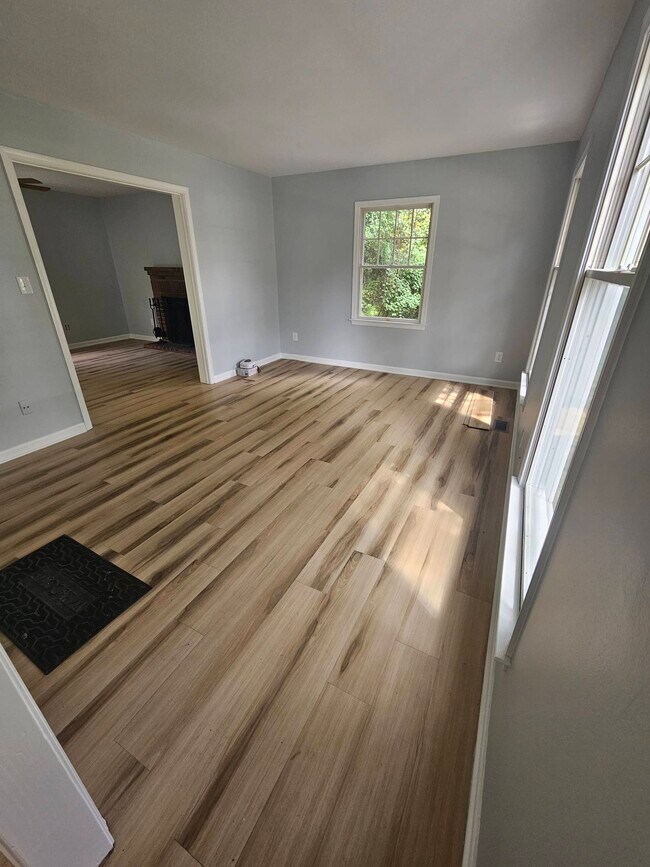 Photo - 29861 Standish St