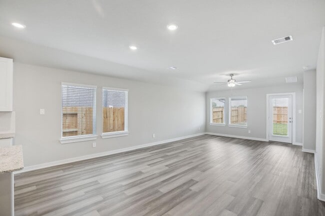 Photo - 3030 Marble Wy