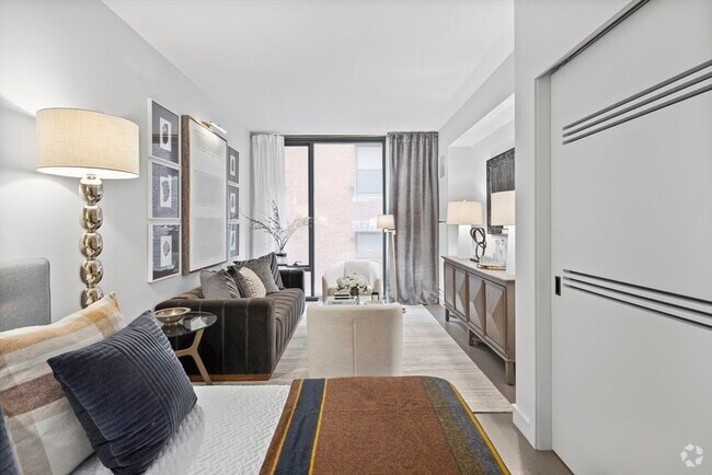 Building Photo - 55 Lagrange St Unit 1506 Rental