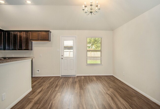 Photo - 13006 Lazy Ln