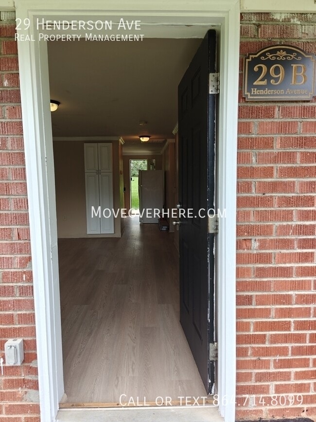 Photo - 29 Henderson Ave