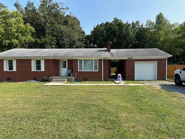 Building Photo - 304 Ardmore Hwy