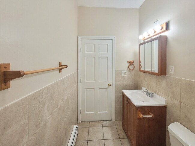 Photo - 338 Warren St Unidad 3