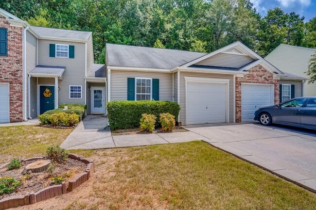 Photo - Beautiful 2 Bedroom Town-Home! Priced to Move-in NOW!