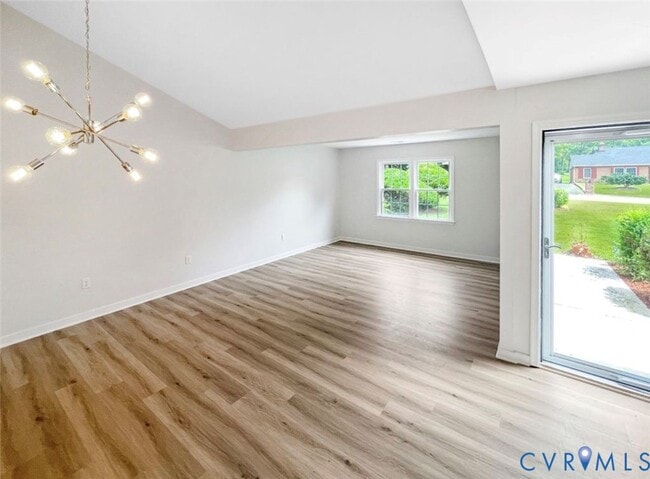 Photo - 7905 Tamarind Dr