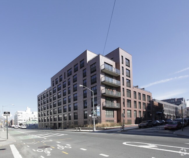 Photo - 58 Metropolitan