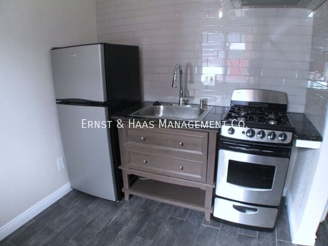 Photo - 1125 St Mary's Ct Unit #1a