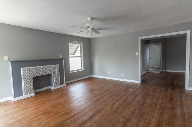 Photo - 3320 27th St