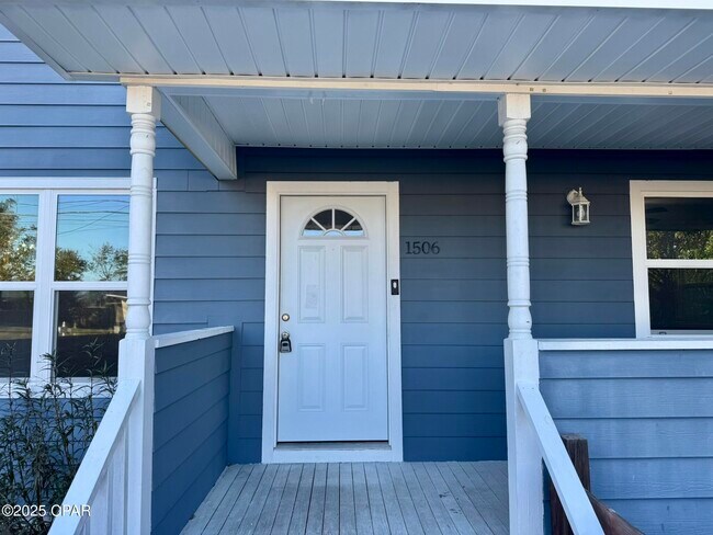 Photo - 1506 Pennsylvania Ave