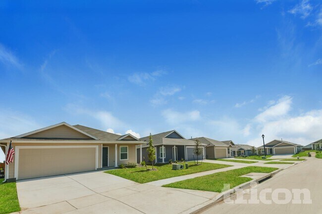 Photo - 2411 Carlow Ln