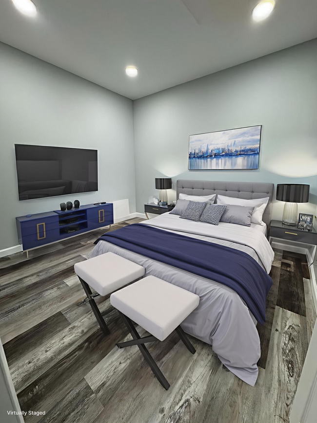 Photo - 2755 N Dover St