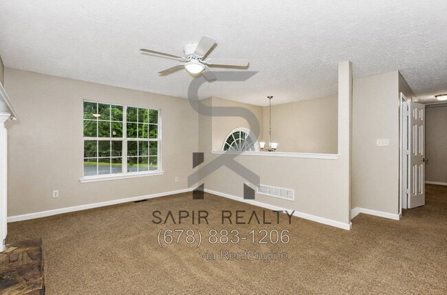 Photo - 220 Beechwood Ln