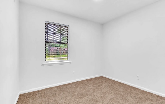 Photo - 2919 Normandy Dr