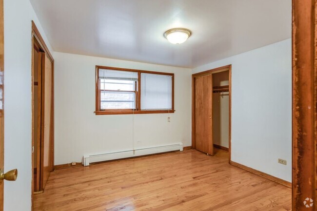 Building Photo - 12537 S Marshfield Ave Unit 1st Rental