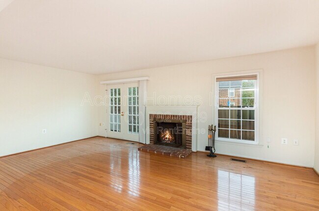 Photo - 2514 S Arlington Mill Dr
