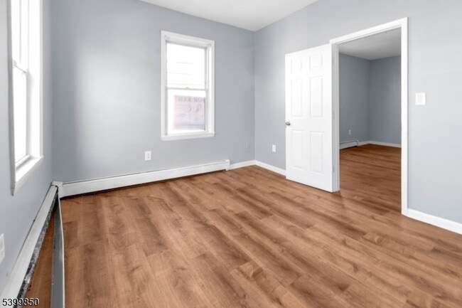 95 1st St Unit 2