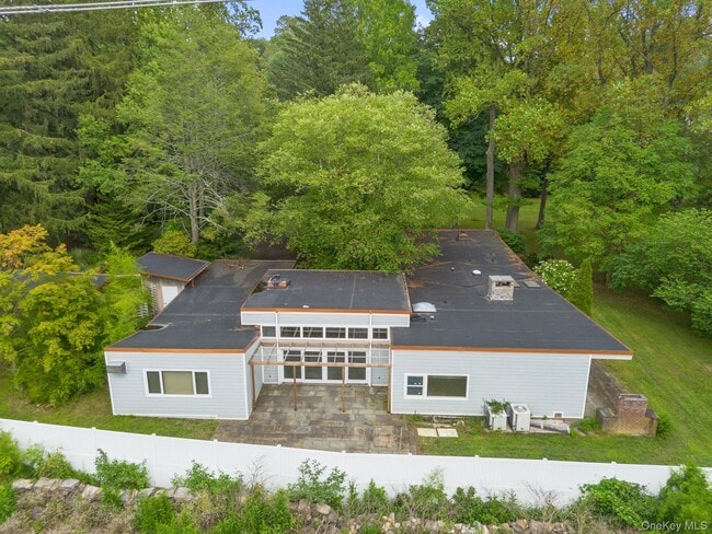 Building Photo - 36 Crosshill Rd Rental