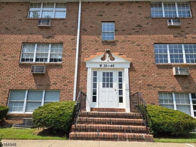 Photo - 1041 Ridge St Unit B 43