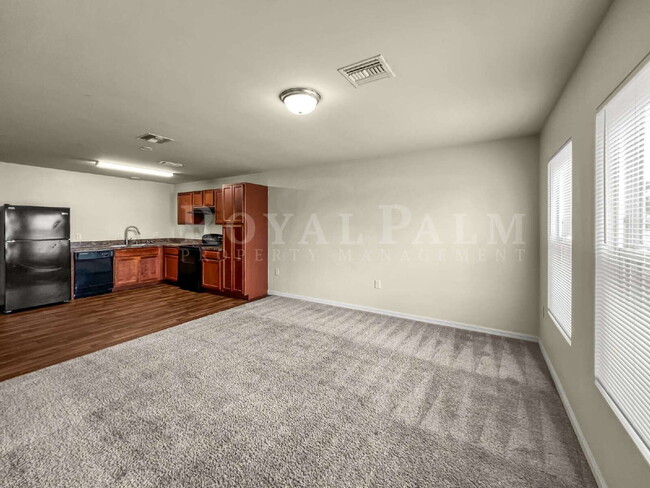 Photo - 18303 Gibraltar Ln
