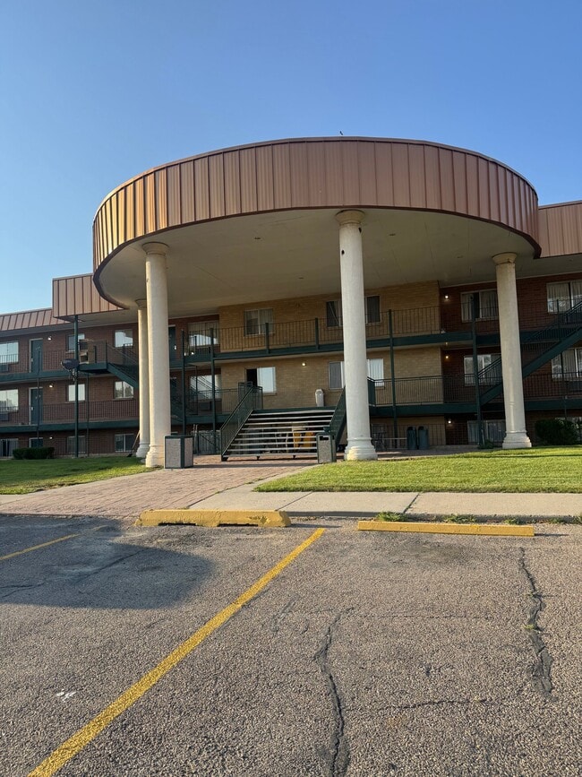 Building Photo - 1209 Imperial Dr