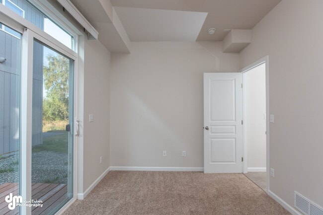 Photo - 150 Willow View Circle