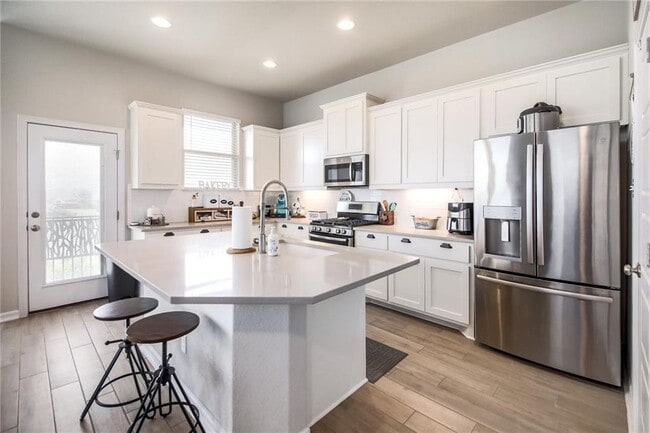 Building Photo - 18003 Pomelo Ln Unit B