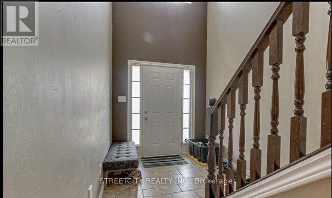 Photo - 812 Reeves Ave