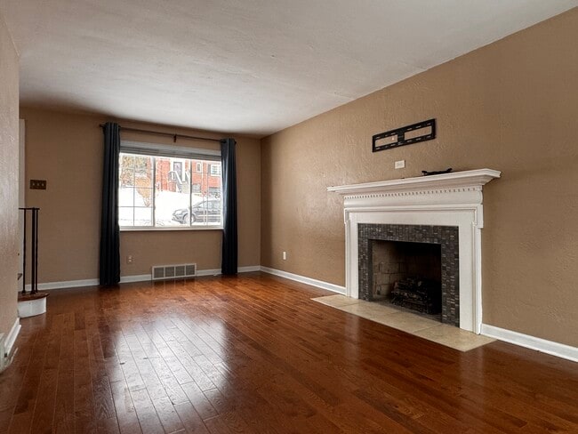 Photo - 849 Kewanna Ave