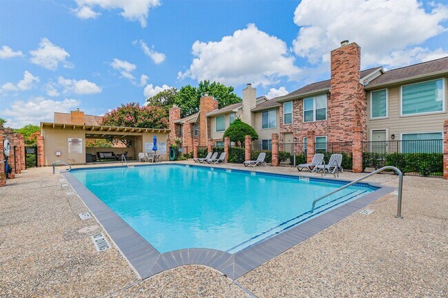 2507 Bering Dr Unidad 9