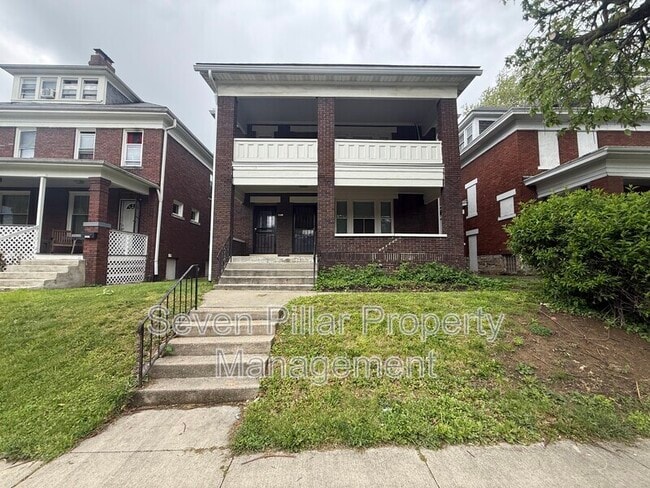 Photo - 1803 N 4th St