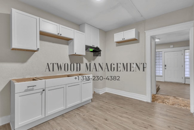 Photo - This beautifully updated 3-bedroom, 1-bath single-family home is ready for move-in!