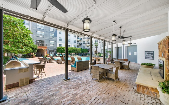 MAA Addison Circle