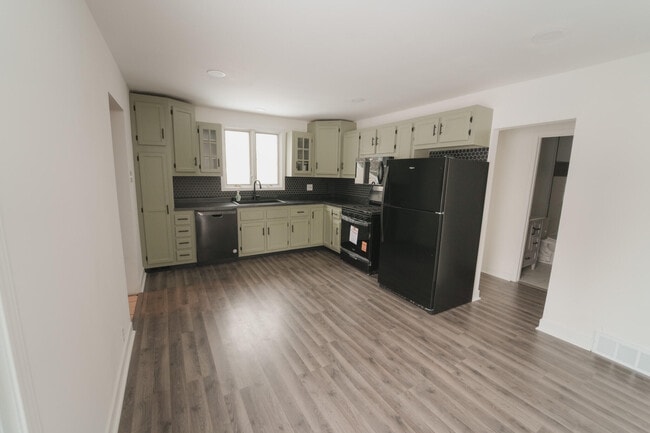 Photo - 1313 Summerset Dr