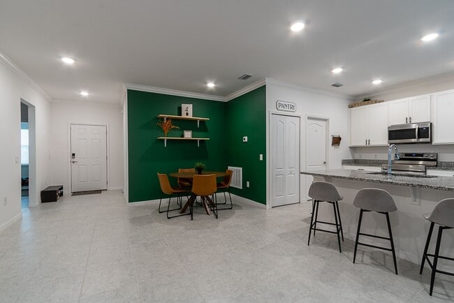 Photo - 15451 NW 121st Pl